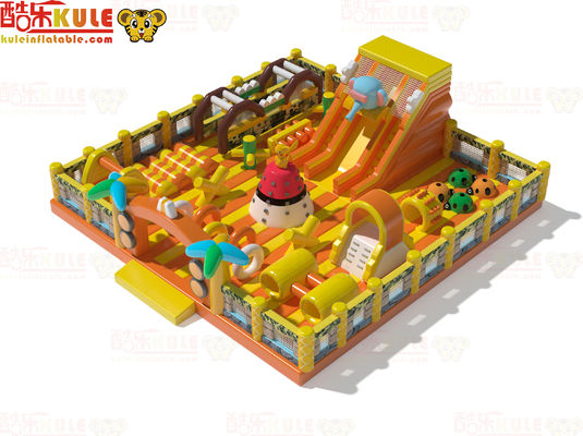 Inflatable Commercial Bouncy Castle With Challange Obstacles