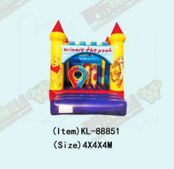 Winnie The Pooh Inflatable Bouncy Castle With Small Circle Pillar